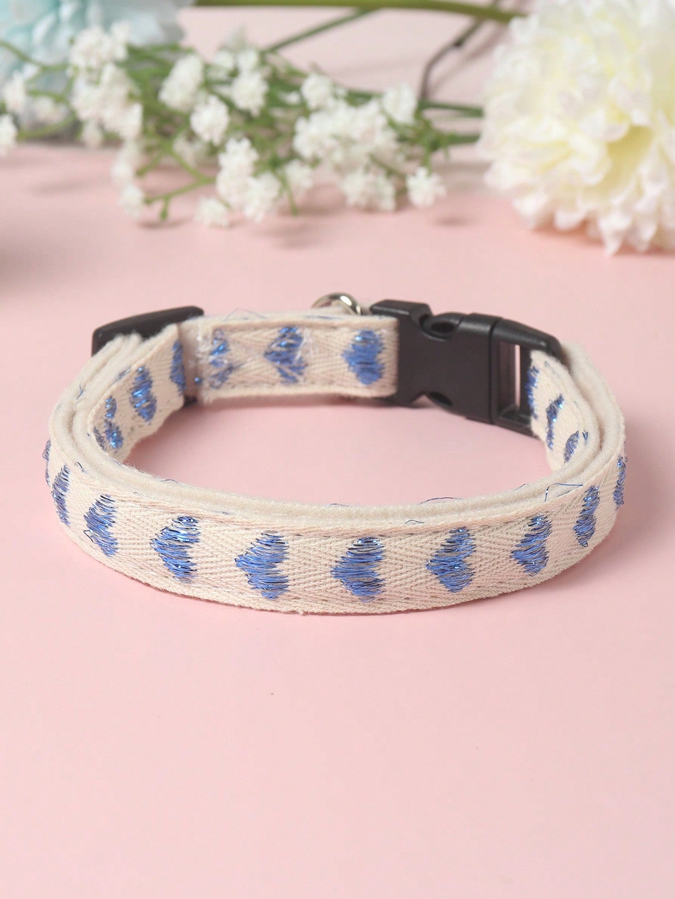 1 Piece of Heart Patterned Jacquard Thin Soft Pet Collar Suitable for Small Cats and Dogs to Use at Home and Outdoors (Not Suitable for Cat and Dog Accessories for Large Dogs)