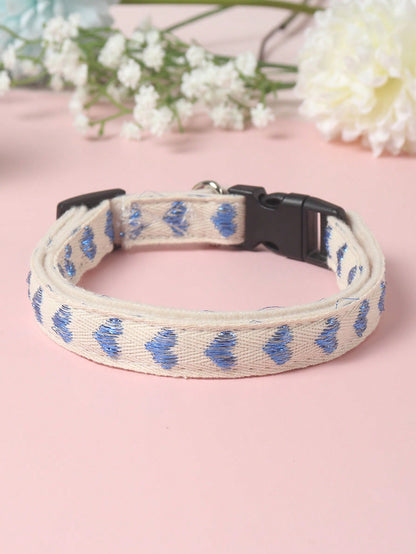 1 Piece of Heart Patterned Jacquard Thin Soft Pet Collar Suitable for Small Cats and Dogs to Use at Home and Outdoors (Not Suitable for Cat and Dog Accessories for Large Dogs)