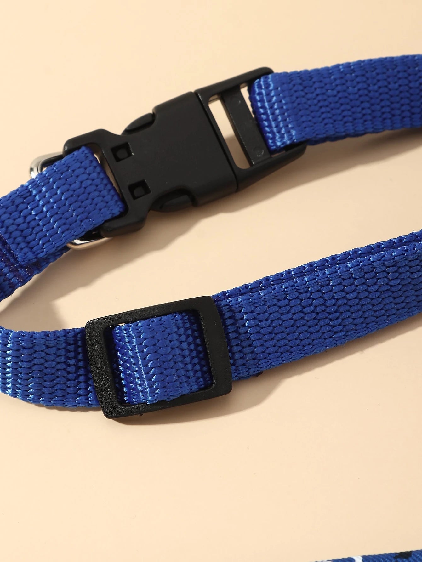 1Pc Adjustable Printed PU Pet Bandana with Water Absorbent Towel and Traction Buckle for Small and Medium Dogs